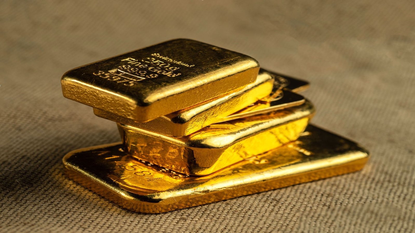 Here are the reasons why gold prices are increasing in Pakistan