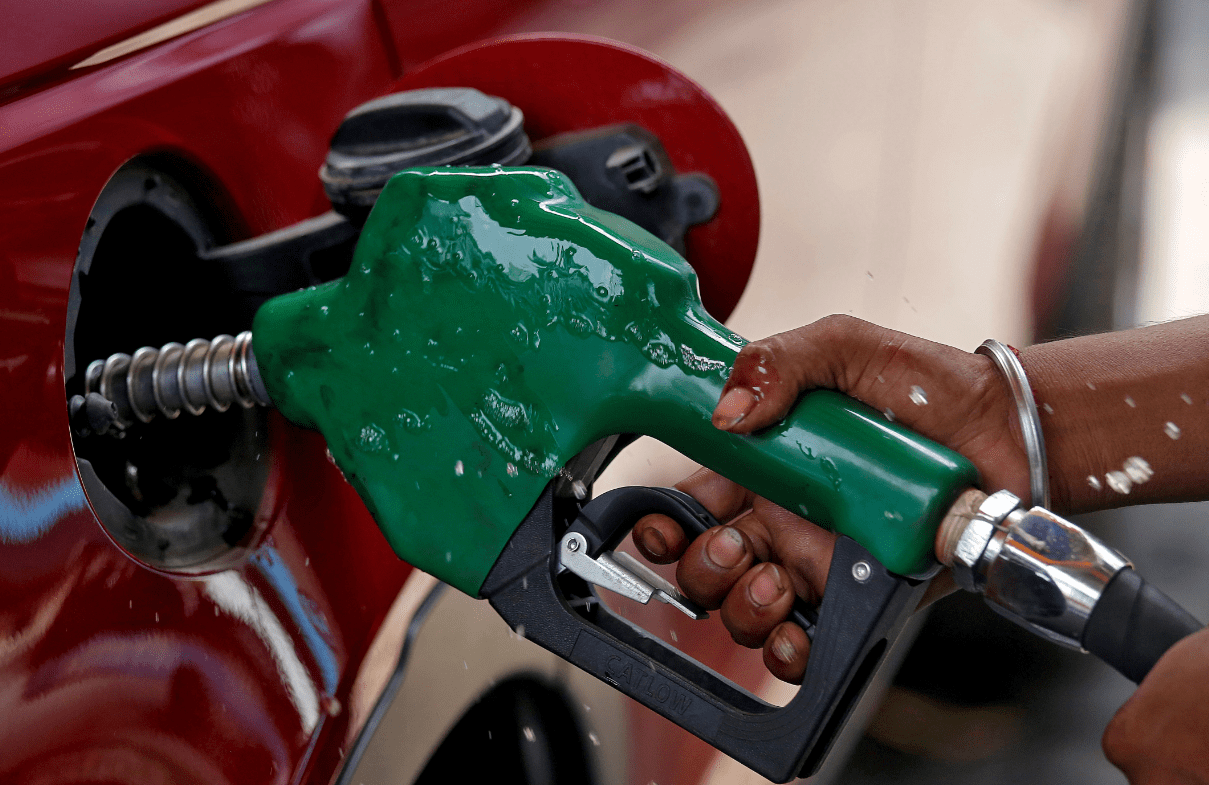 Petrol price likely to be reduced by Rs5 from May 1
