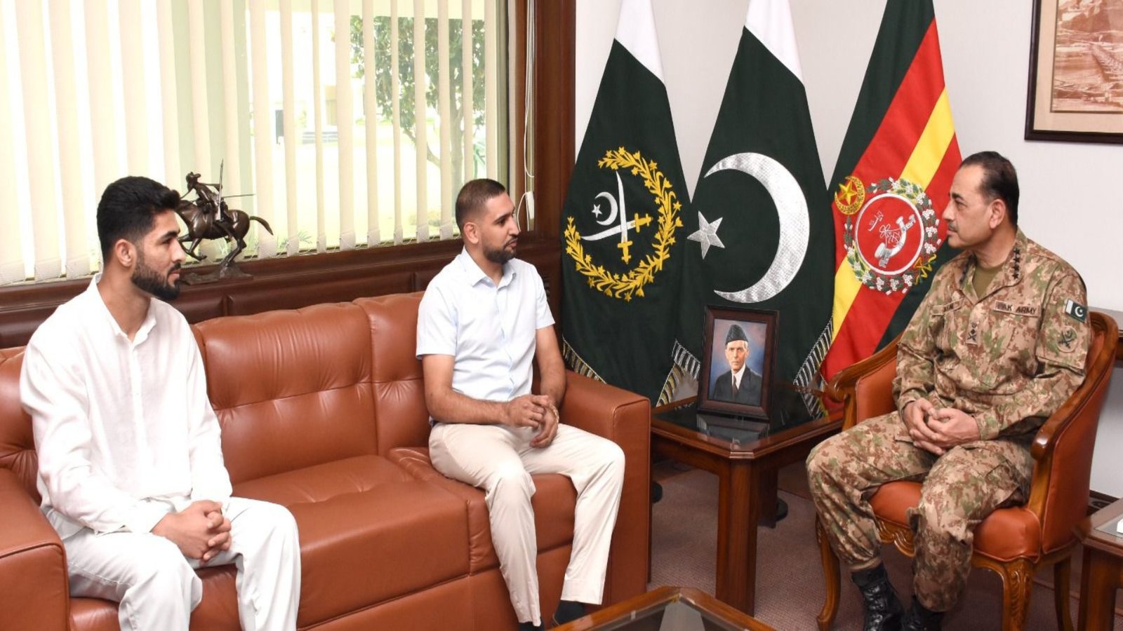 COAS meets Shahzaib Rind who defeated India in Karate Combat