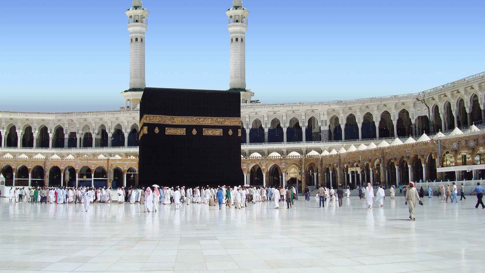 Saudi Bans visit visa holders from entering Makkah during Hajj
