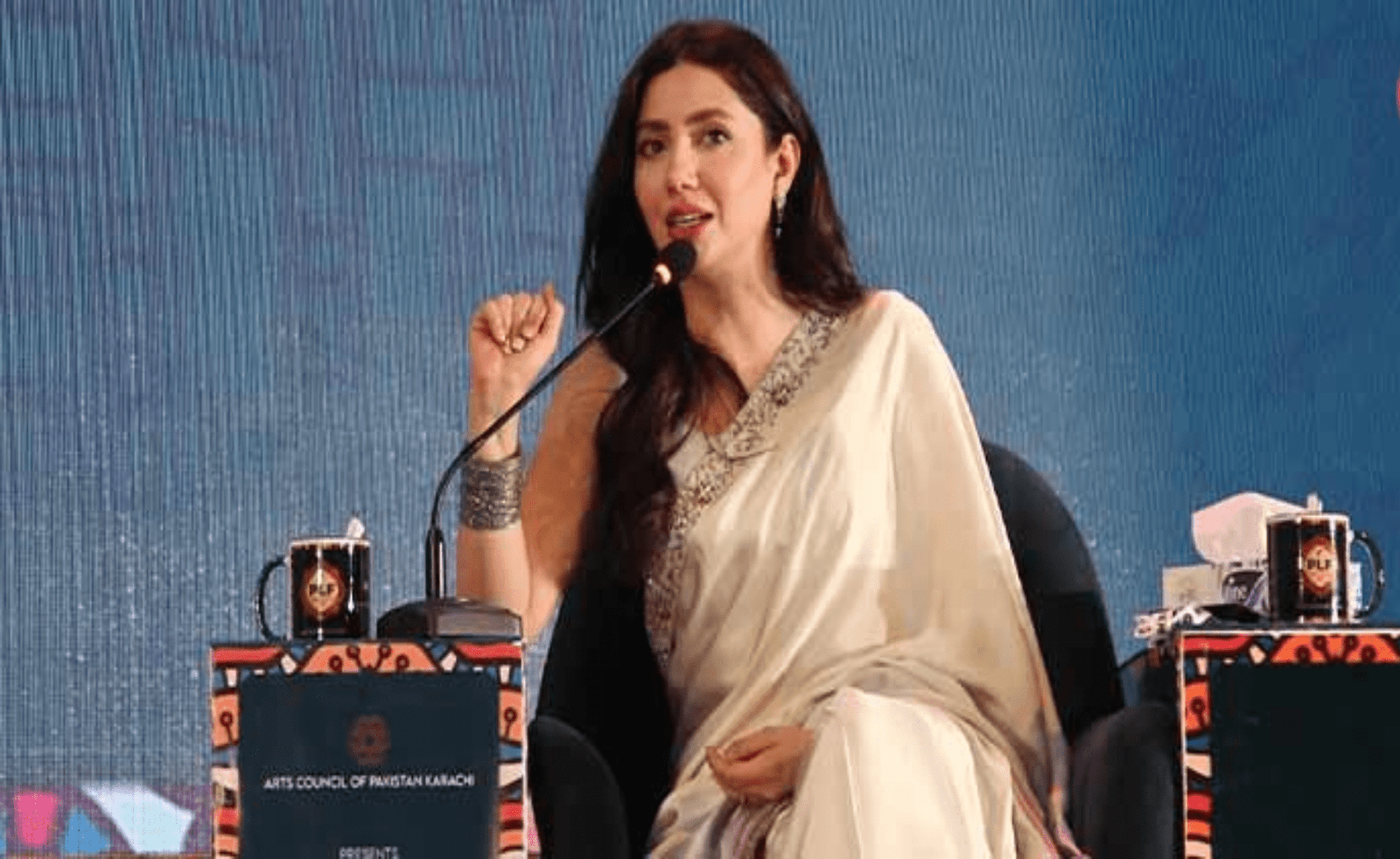 ‘It’s unacceptable’: Mahira Khan reacts after person throws things at her on PLF stage