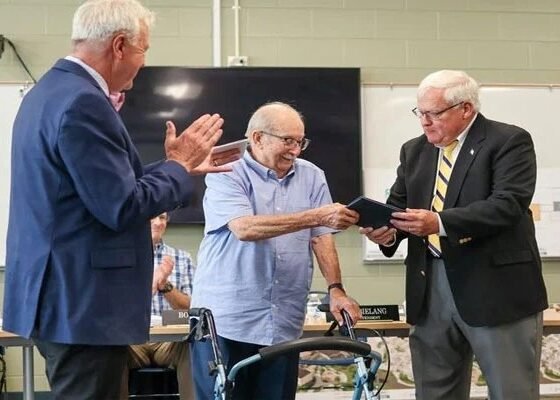 90-year-old American receives diploma 73 years after leaving school