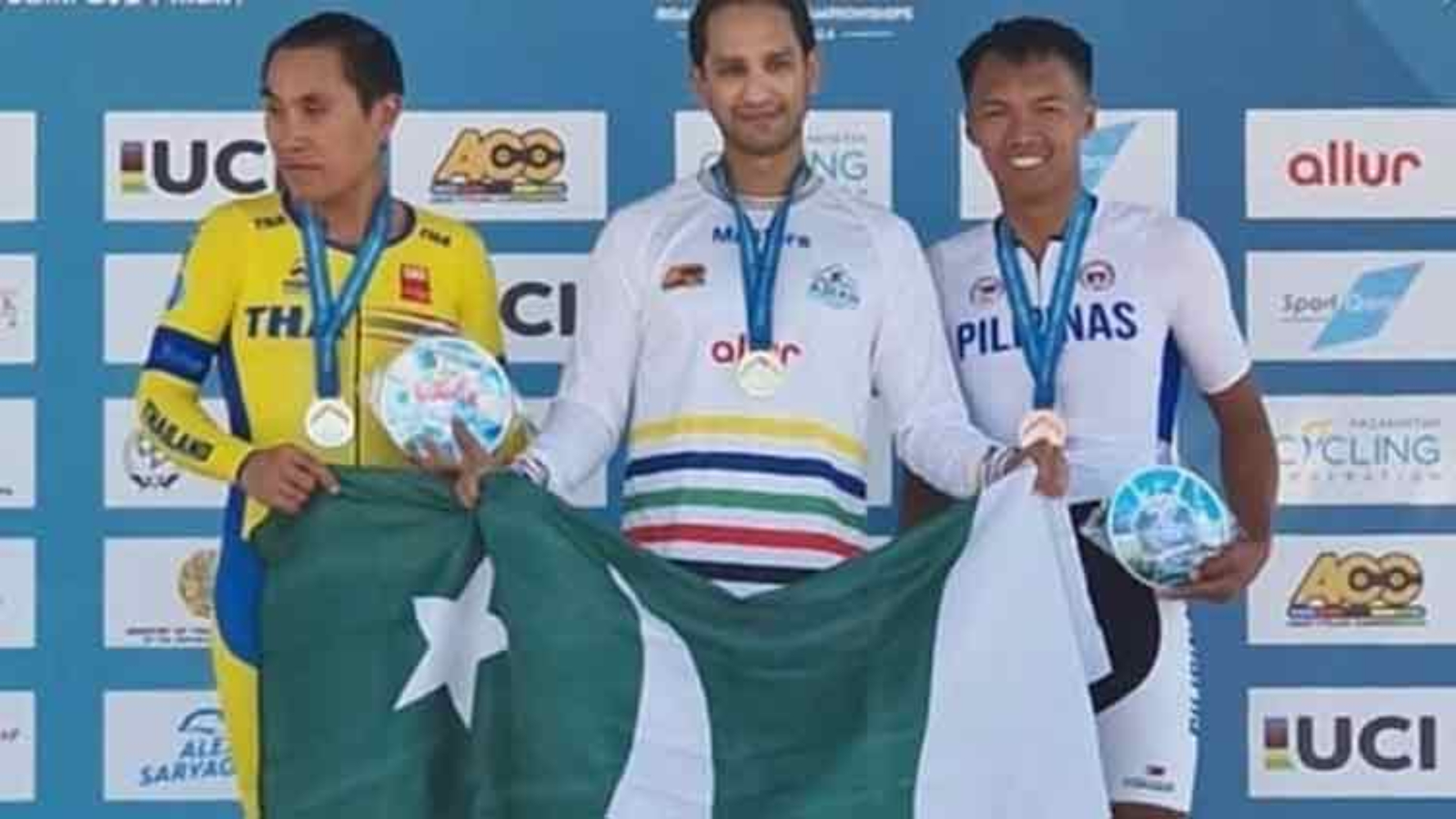 Ali Ilyas wins Pakistan’s first gold medal at Asian Road Cycling Championship