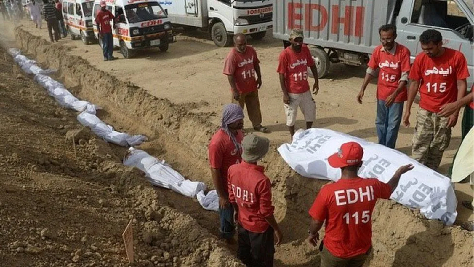 At least 14 bodies found across Karachi in 24 hours; heatwave suspected