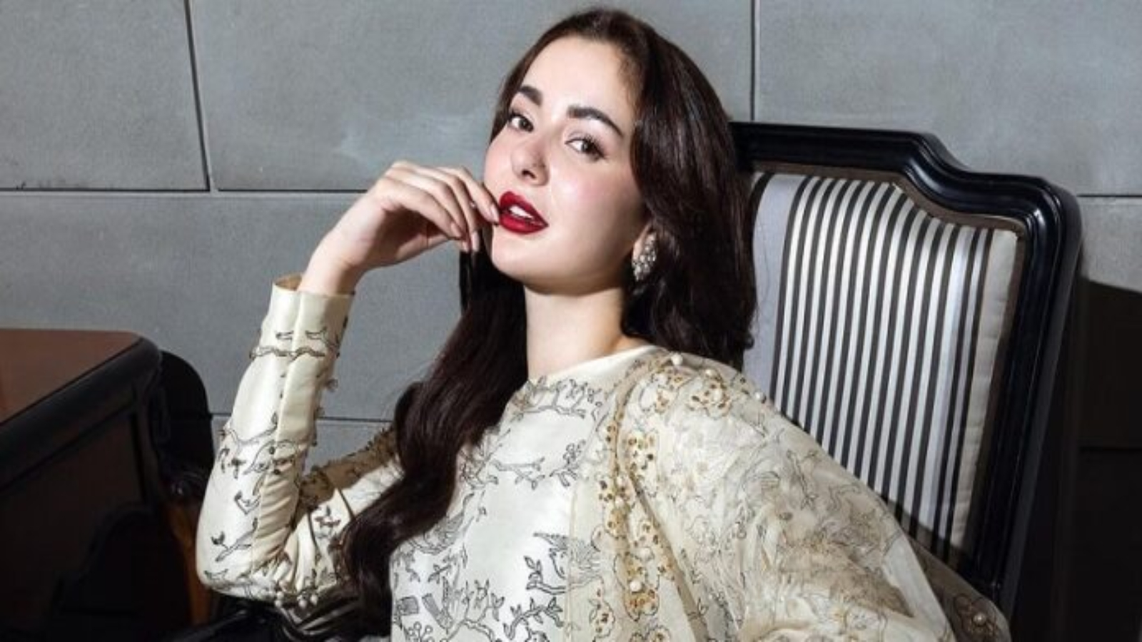 ‘Love should never be one-sided, it’s important to value yourself’: Hania Aamir
