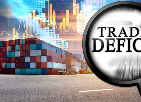 Pakistan’s trade deficit narrows
