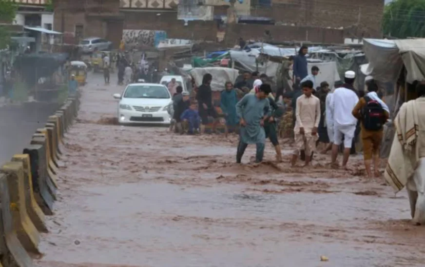 NDMA warns of flash floods in 3 provinces this week