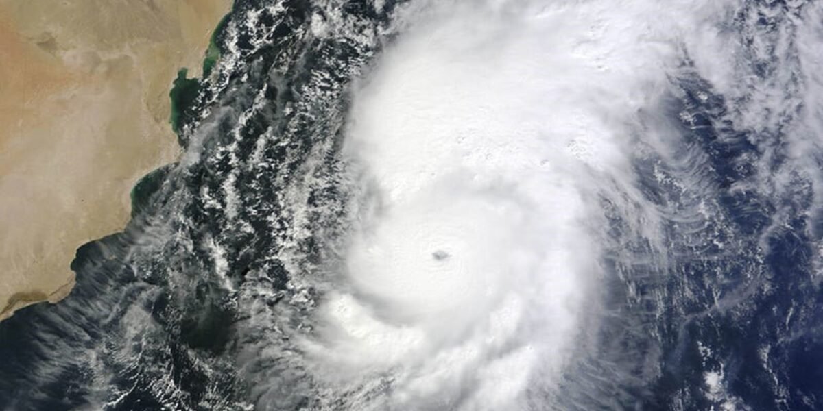 How dangerous is Cyclone Asna for Pakistan?