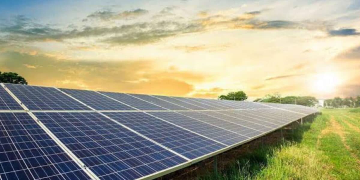 Solar Panel prices decrease to Rs28 per watt in Pakistan