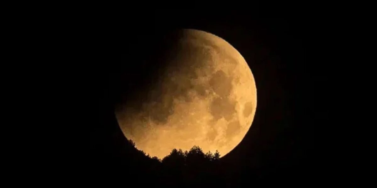 lunar eclipse pakistan