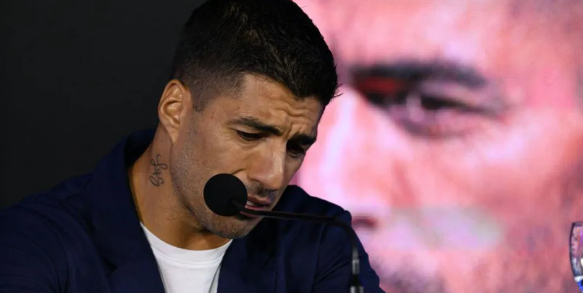 Uruguay legend Luis Suárez announces retirement from international football