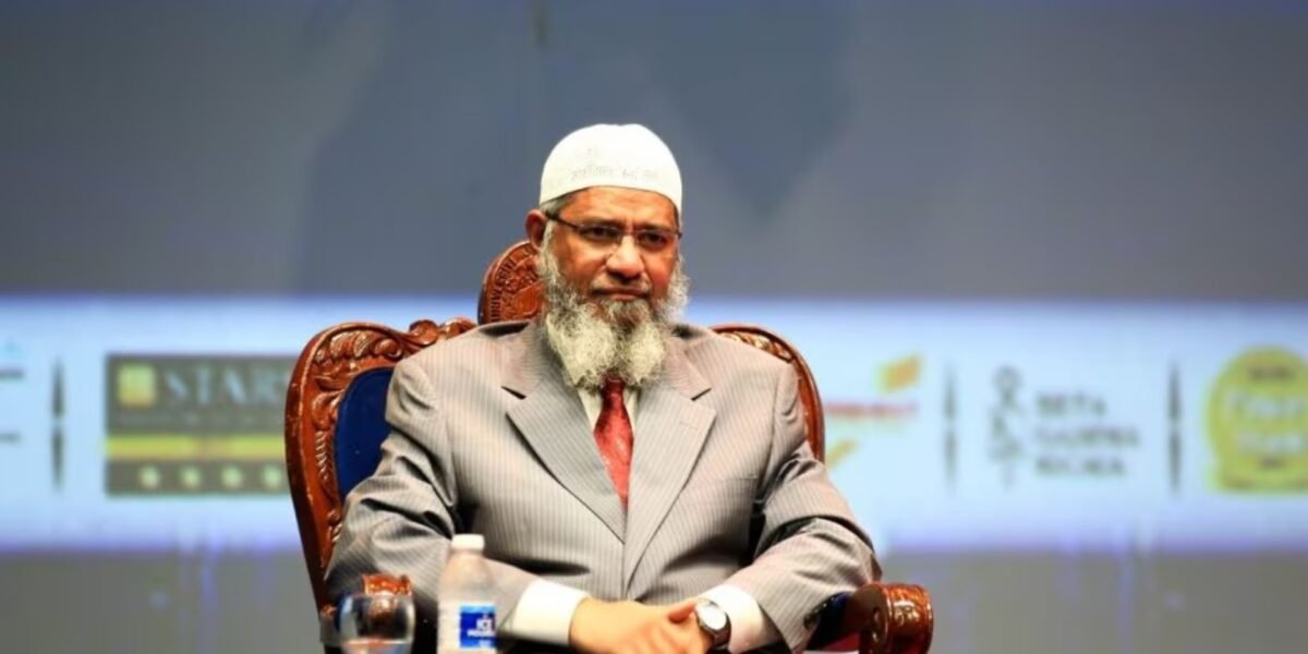 Where will Dr Zakir Naik give lectures in Islamabad, Karachi, and Lahore?