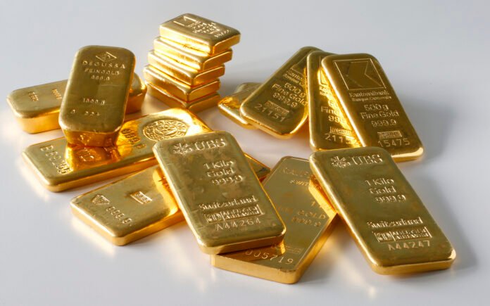 Gold price in Pakistan reaches Rs277,000 per tola