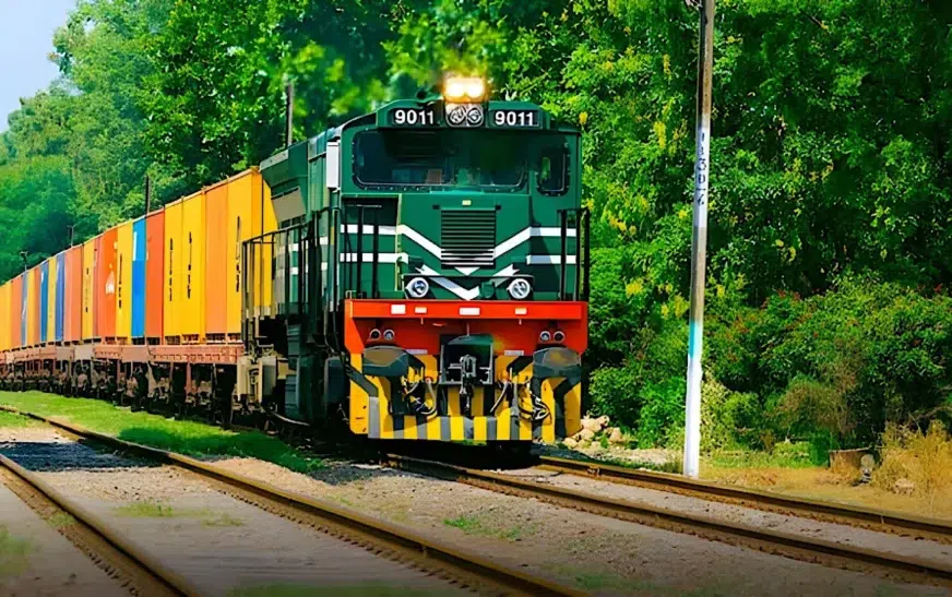 Pakistan railways announces massive increase in ticket prices