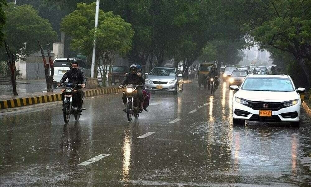 PMD forecasts rain, strong winds across Pakistan from tomorrow