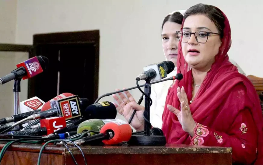 Uzma Bukhari claims only 3,000 attendees at PTI Lahore rally