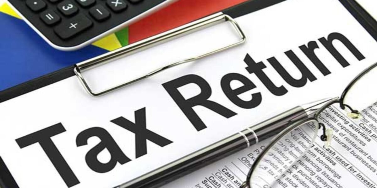 Govt urged to give one-month extension for tax returns