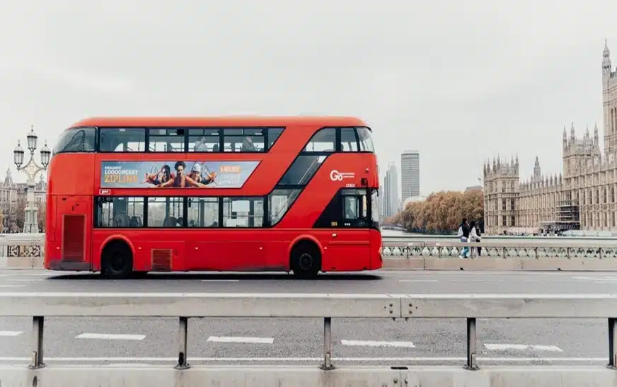 Double-decker buses to hit Karachi roads soon