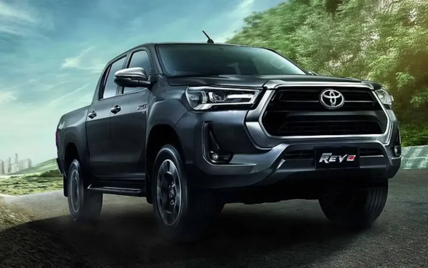 Toyota Hilux price Pakistan