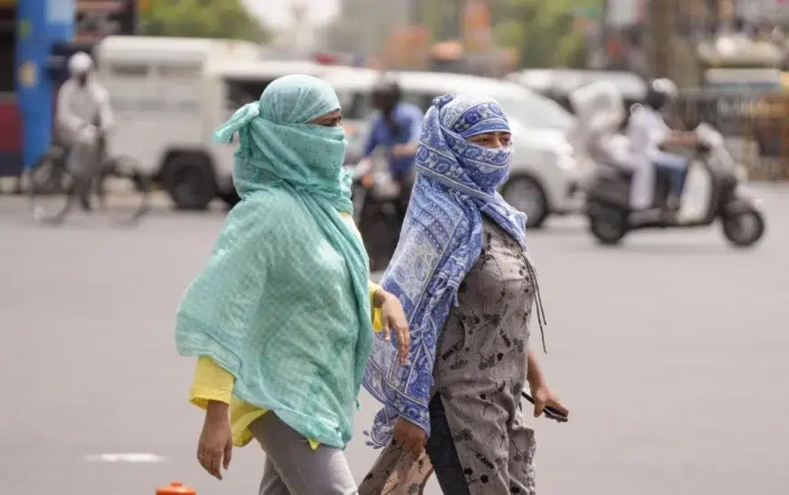 Met department issues heatwave warning for Karachi