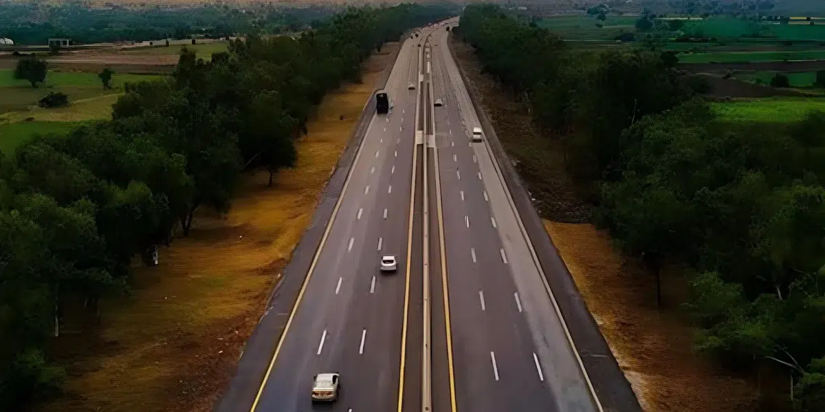 M2 motorway