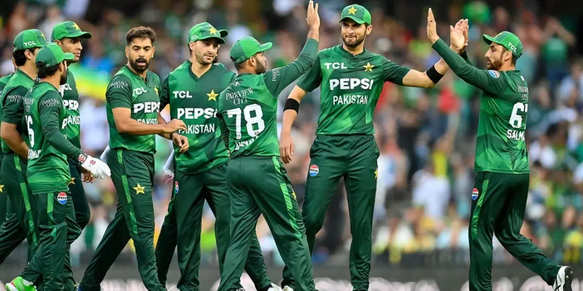 Pak vs Aus 2nd T20: Australia three down on 61/6