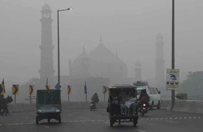 Lahore’s Air Quality Reaches Hazardous Levels