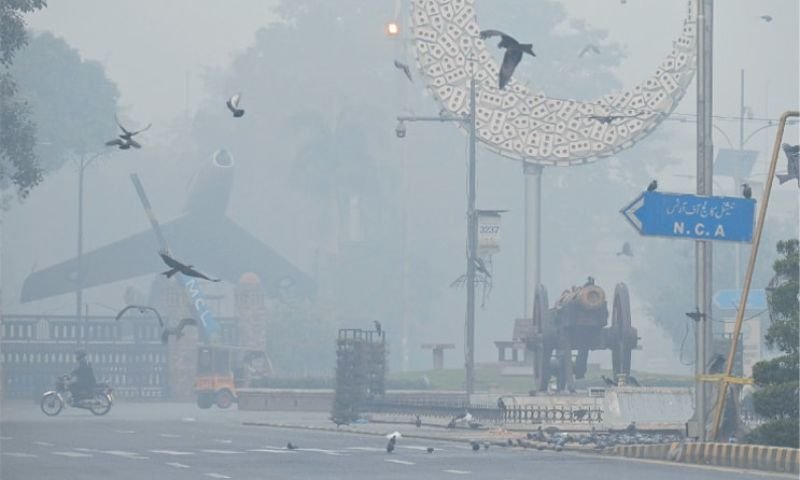 Lahore air slightly better but remains hazardous