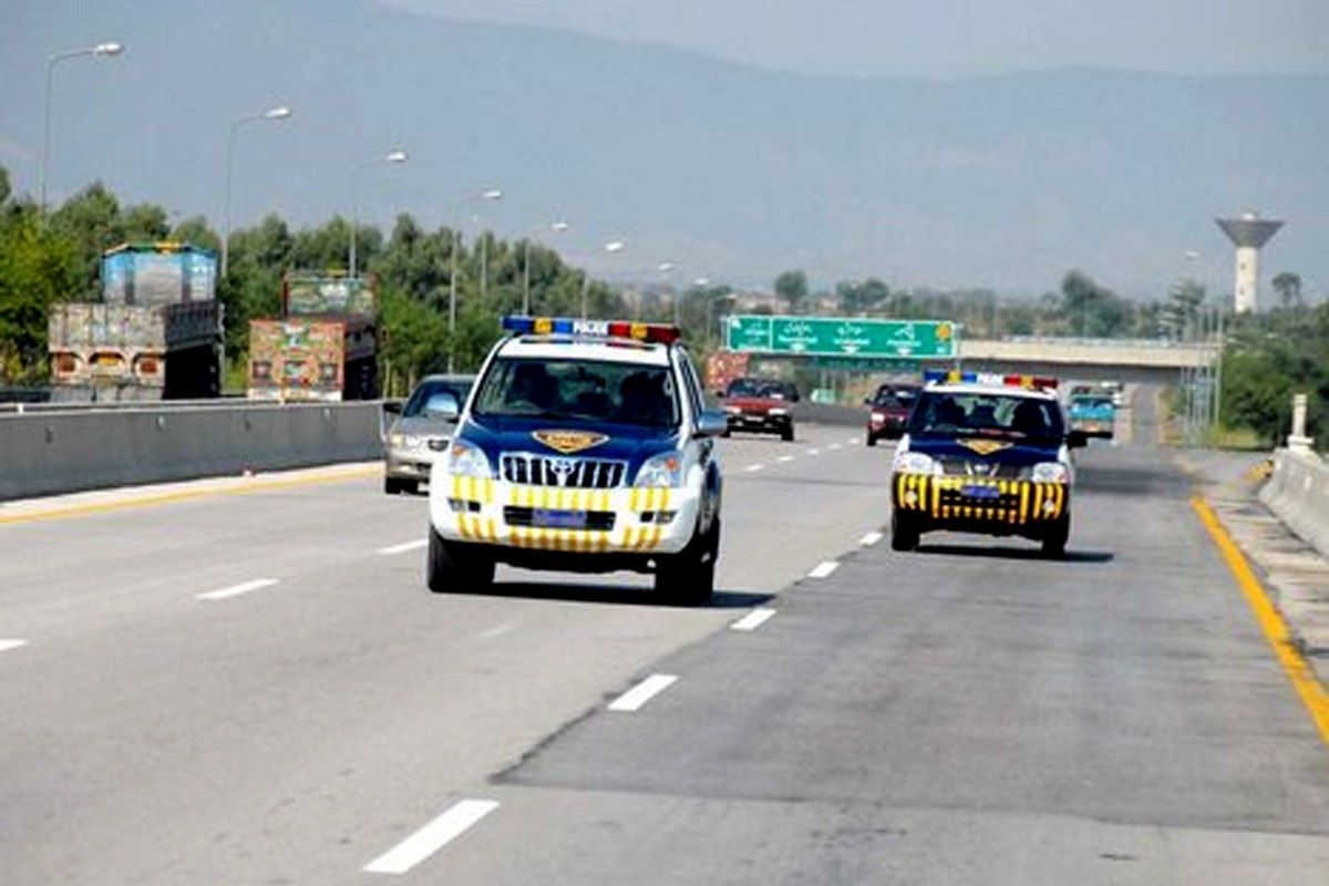 NH&MP closes Peshawar, Lahore Motorway to Islamabad