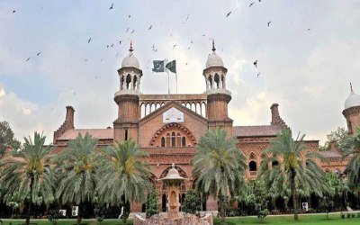 3-Year-Old Girl Takes Air Pollution Issue to Lahore High Court