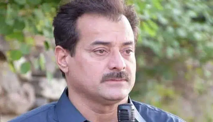 Islamabad Police arrest PTI leader Sadaqat Abbasi