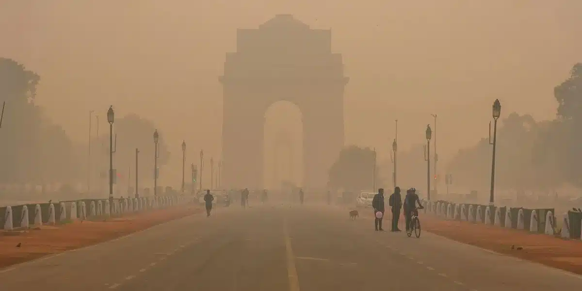 New Delhi wants artificial rain to fight smog