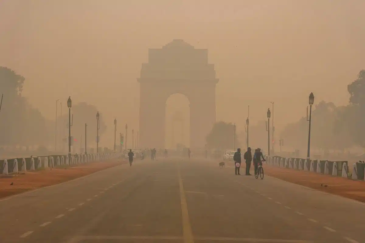 New Delhi wants artificial rain to fight smog