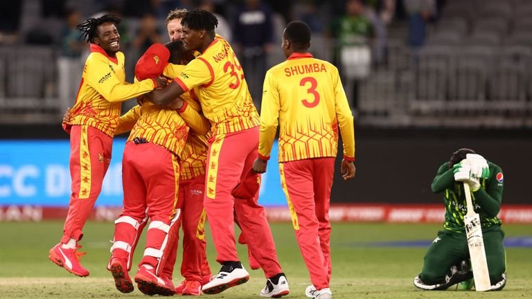 Zimbabwe annihilate Pakistan to go one up in three-match ODI series