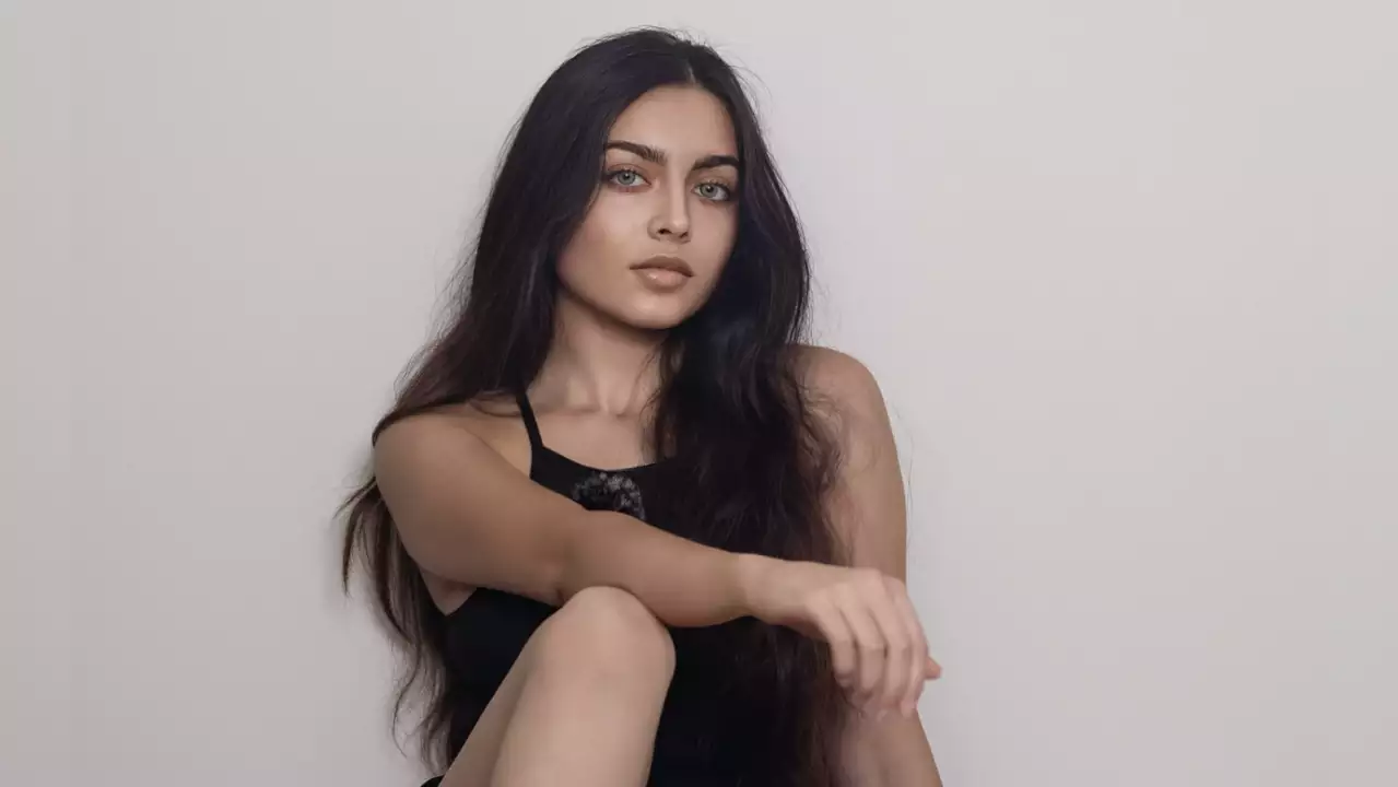 PhD student to OnlyFans: Zara Dar’s career transition sparks debate