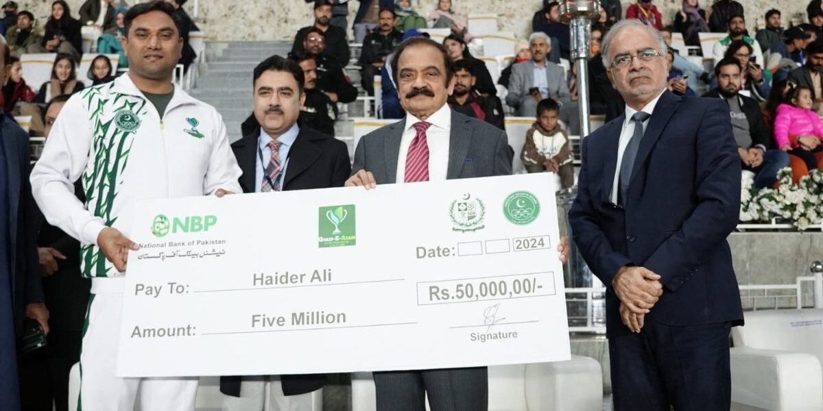 Paralympic medalist Haider Ali awarded Rs5 million cash prize