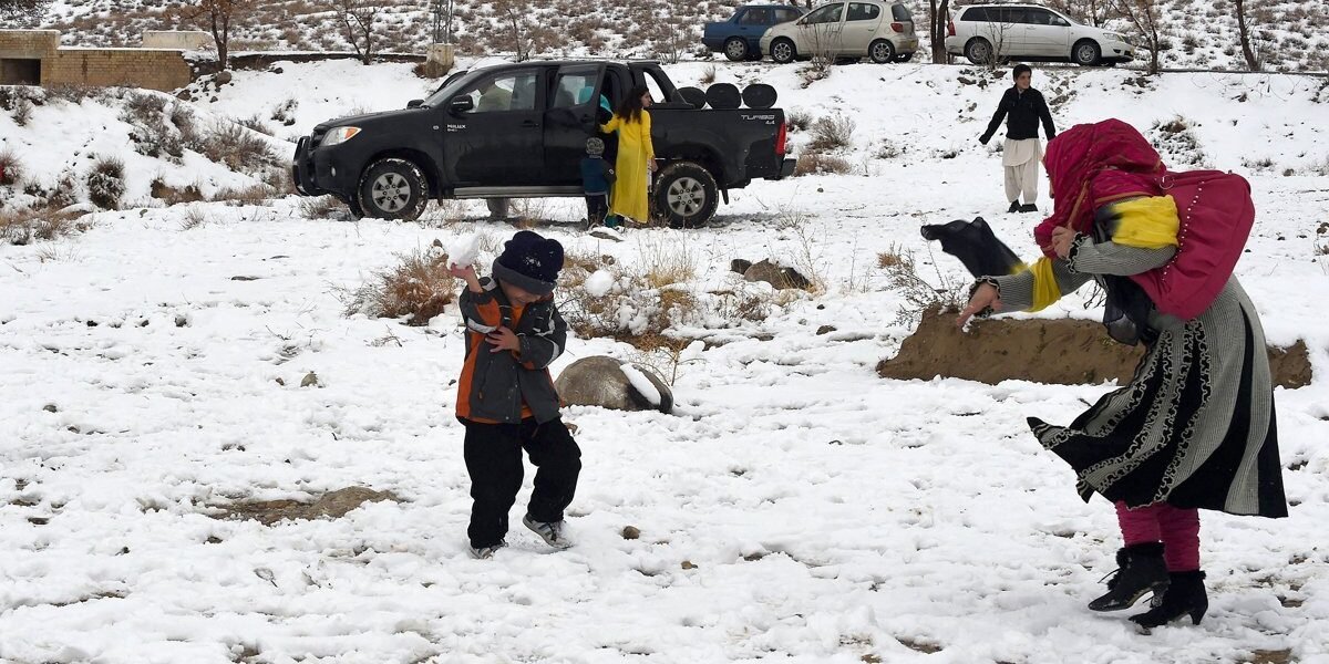 Balochistan receives rain, snowfall