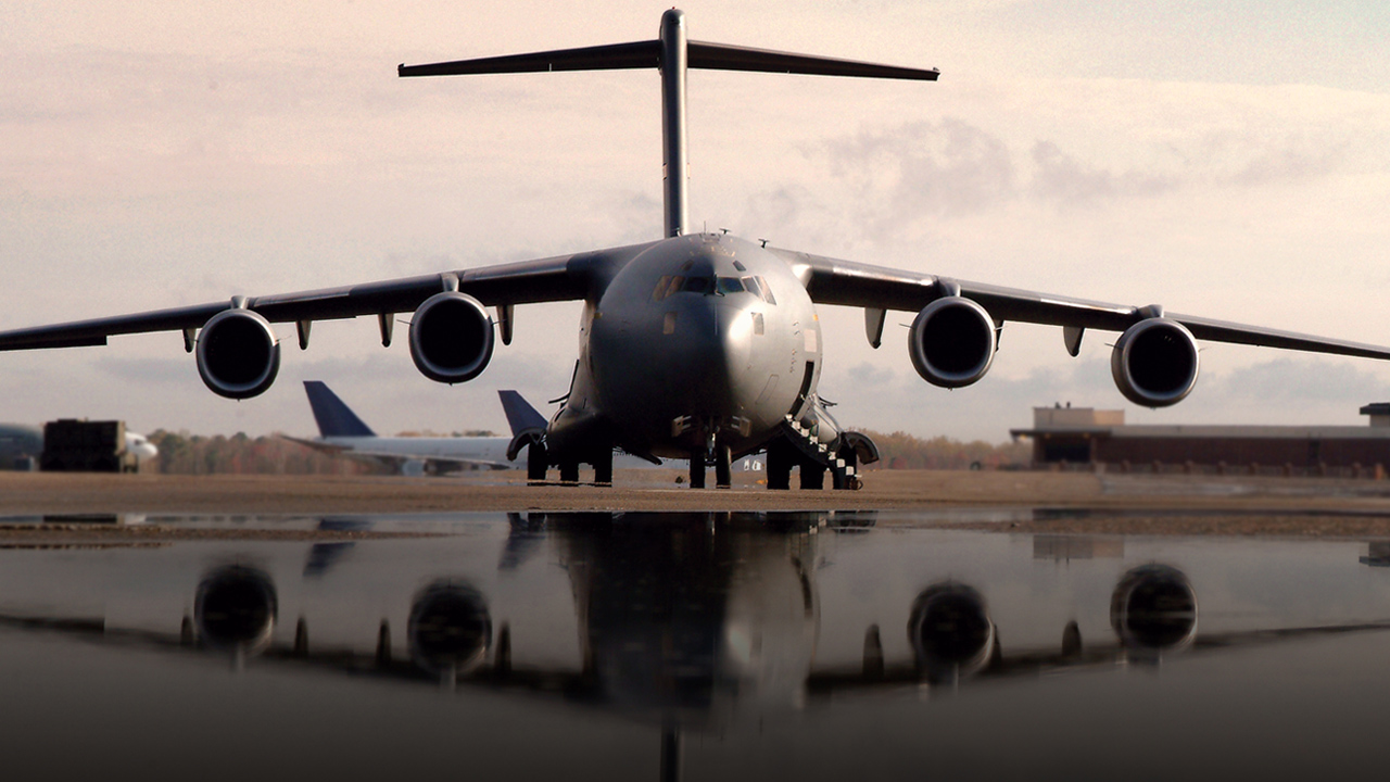 C-17 Globemaster III US military technology